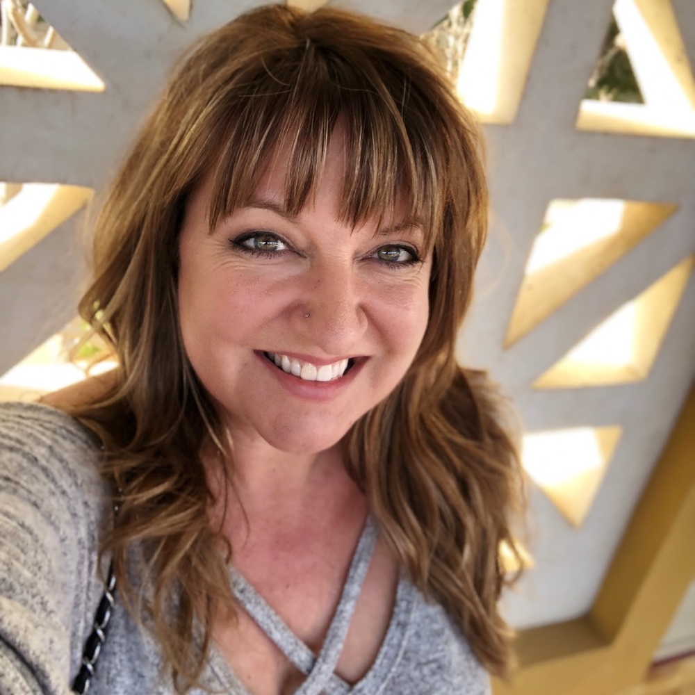Meet your Posher, Tiffany